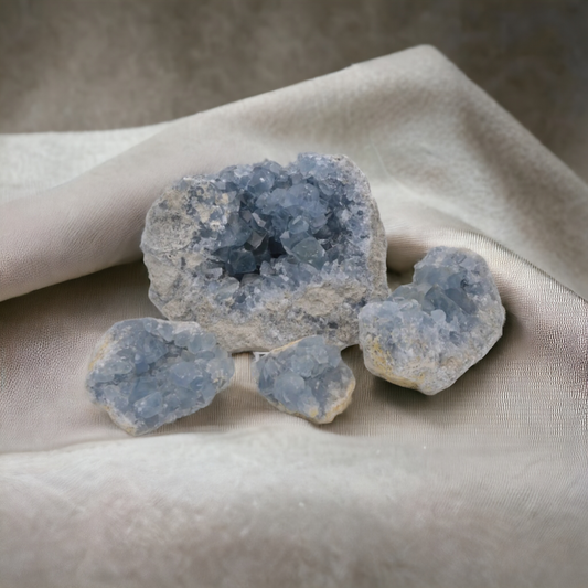 Celestien Geode || Mineralien, Kristalle, Edelsteine